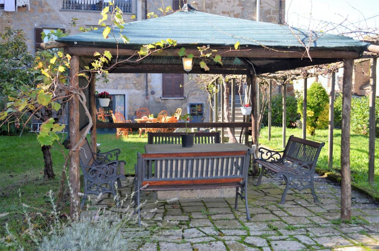 Il Giardino Di Elena Bed & Breakfast Bagnoregio Luaran gambar